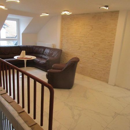 Veroland Maganszallashely Ходмезёвашархей Экстерьер фото
